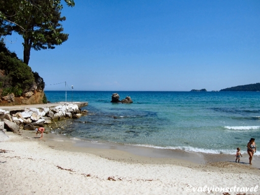 Skala Panagia şi plaja Chryssi Ammoudia